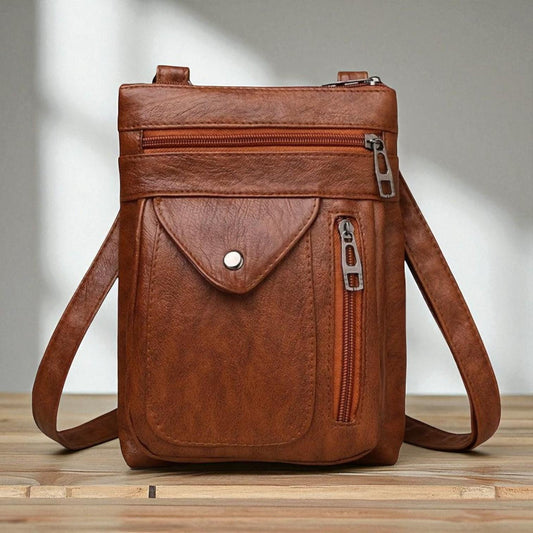 Clara vintage helmtas